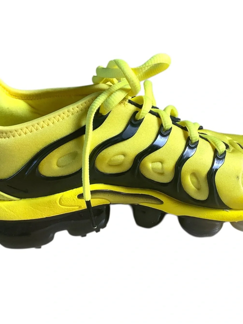 Nike Air Vapromax Plus “Bumble Bee” yellow and black sneakers men’s size 7